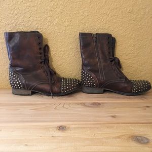 Steve Madden “Tarnney” Combat Boot